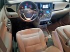 2017 Toyota Sienna White vin: 5TDZZ3DC0HS787639