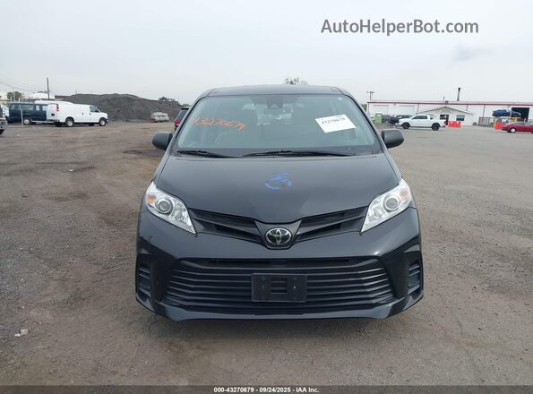 5TDZZ3DC3JS931321 2018 TOYOTA SIENNA Черный Вид щитка приборов