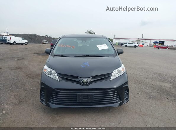 5TDZZ3DC3JS931321 2018 TOYOTA SIENNA Черный Вид спереди