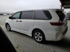 2018 Toyota Sienna L White vin: 5TDZZ3DC3JS952718