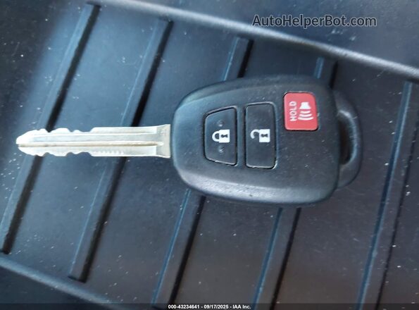 5TFAW5F15JX758134 2018 TOYOTA TUNDRA Серый Вид панели приборов