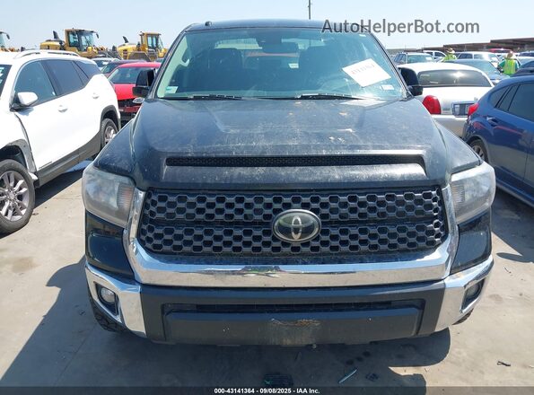 5TFEY5F11JX229873 2018 TOYOTA TUNDRA Black ხელსაწყოთა პანელის ხედი