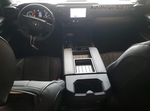 5TFKB5DB3SX309631 2025 TOYOTA TUNDRA Белый Вид панели приборов