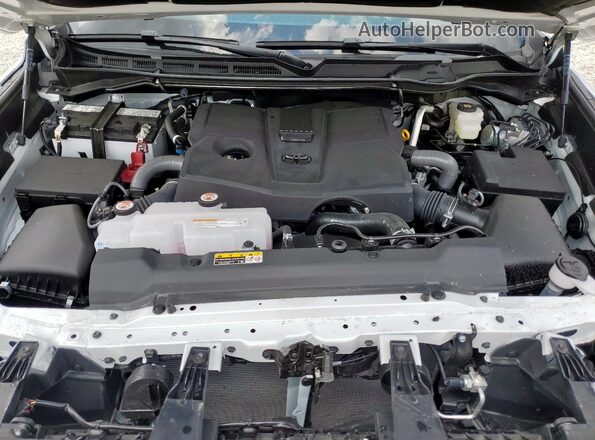5TFLA5DB6SX327287 2025 TOYOTA TUNDRA White უკანა სალონის ხედი