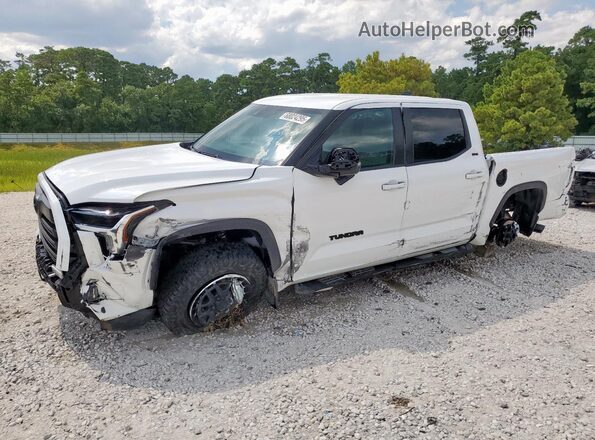 5TFLA5DB6SX327287 2025 TOYOTA TUNDRA White წინა მარცხენა ხედი სამი მეოთხედიდან
