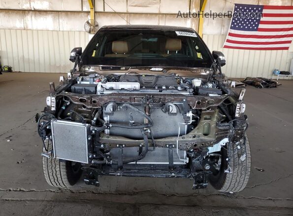 5TFMA5DB1SX283123 2025 TOYOTA TUNDRA Коричневый Вид спереди