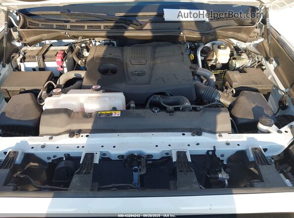 5TFWA5DB8SX317129 2025 TOYOTA LIMITED White Vista trasera