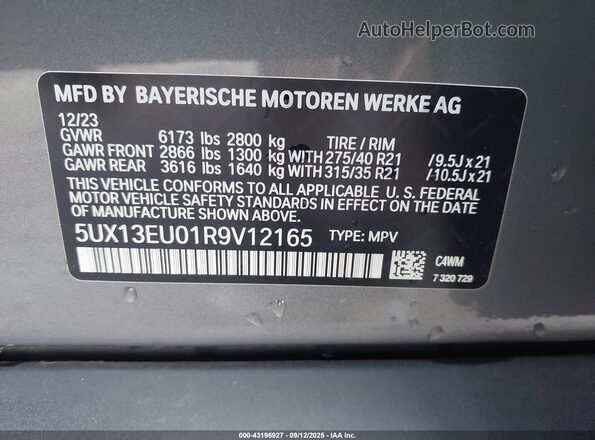 5UX13EU01R9V12165 2024 BMW X5 Silver Widok komory silnika
