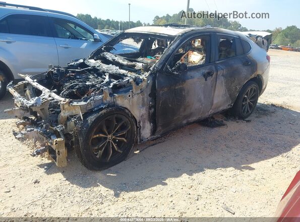 5UX2V1C00L9C04178 2020 BMW X4 Белый Передняя левая четверть