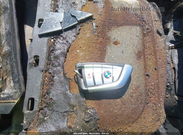 5UX2V1C00L9C04178 2020 BMW X4 Белый Вид панели приборов