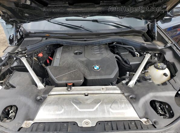 5UX33DT00R9V03588 2024 BMW X4 Черный Вид подкапотного пространства