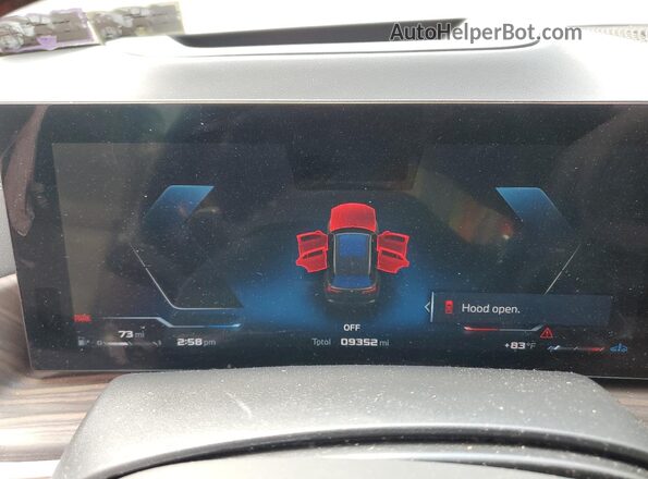 5UX33EU04S9Y23605 2025 BMW X5 Green Սարքավորումների վահանակի տեսք