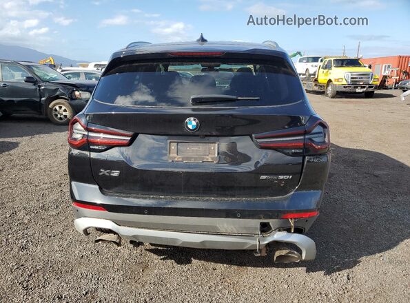 5UX43DP04R9W98822 2024 BMW X3 Black Widok z tyłu