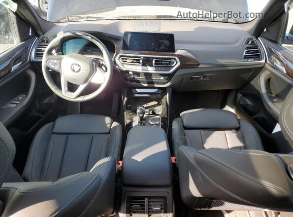 5UX43DP04R9W98822 2024 BMW X3 Black Widok deski rozdzielczej