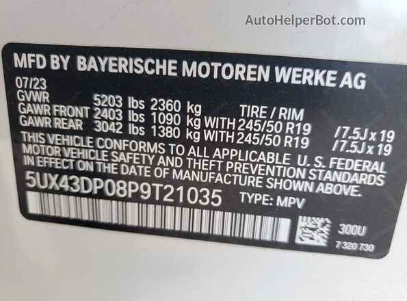 5UX43DP08P9T21035 2023 BMW X3 White Vista de la etiqueta del VIN