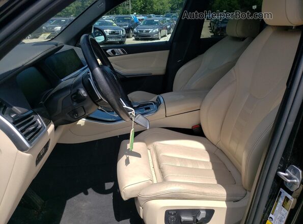 5UXCR6C02M9F94871 2021 BMW X5 Black Front interior view