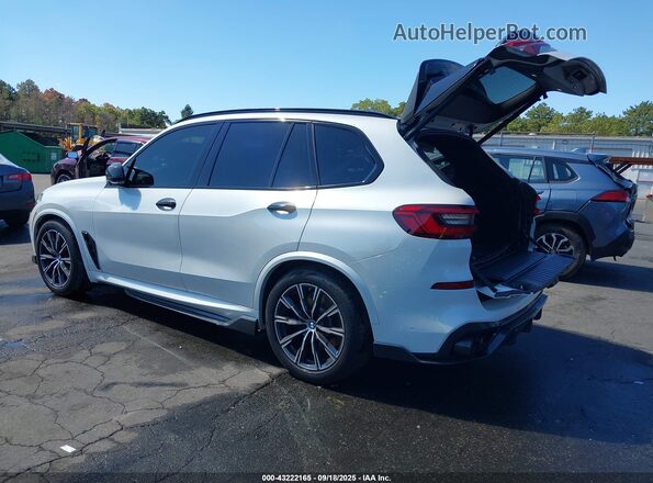 5UXCR6C04LLL76123 2020 BMW X5 Белый Задняя левая четверть
