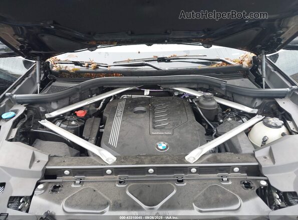 5UXCR6C05P9R78824 2023 BMW X5 Черный Вид сзади