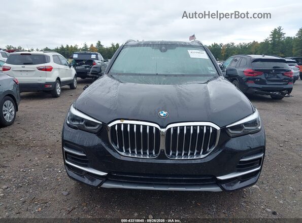 5UXCR6C05P9R78824 2023 BMW X5 Черный Вид панели приборов