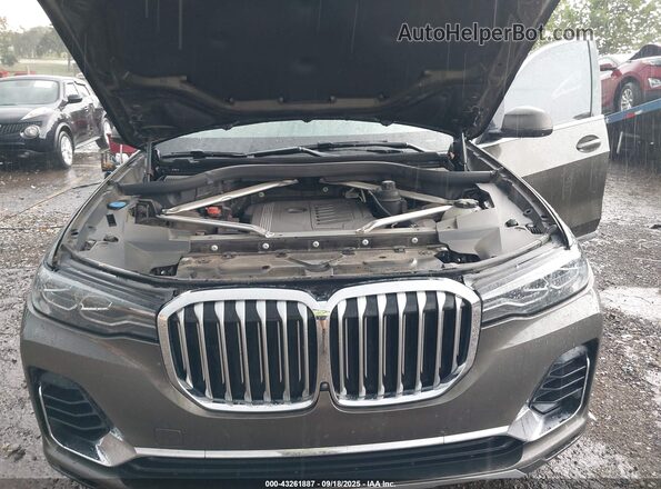 5UXCW2C01L9A03574 2020 BMW X7 Gray Widok z tyłu