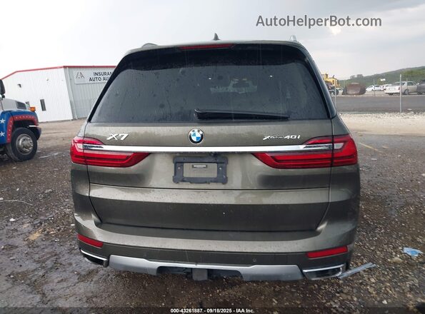 5UXCW2C01L9A03574 2020 BMW X7 Gray 