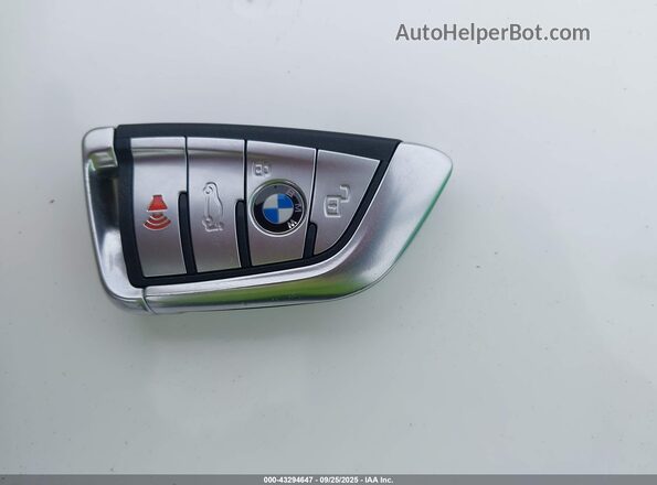 5UXCW2C07L9B00407 2020 BMW X7 Black Вид панелі приладів