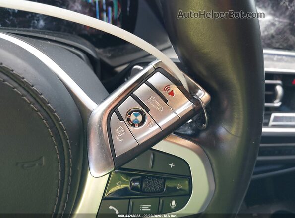 5UXCY8C08L9B41920 2020 BMW X6 Серый Вид панели приборов