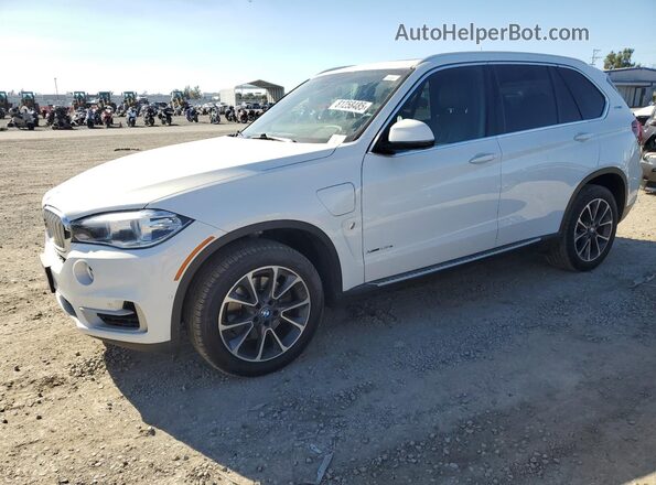 5UXKT0C50J0W01108 2018 BMW X5 White Front left