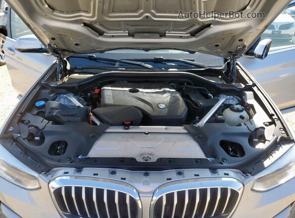 5UXTY5C09M9F59807 2021 BMW X3 Silver Շարժիչի բաժամունքի տեսք