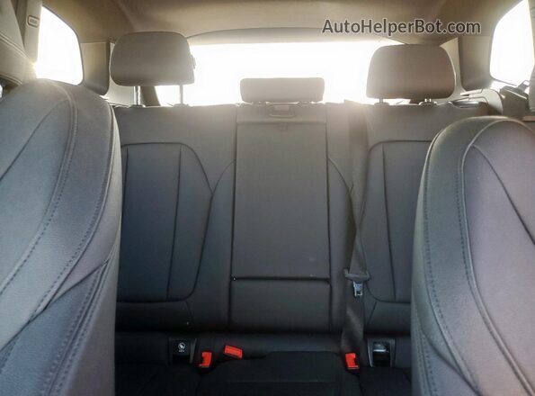 5UXTY5C09M9F59807 2021 BMW X3 Silver Հետևի նստատեղերի տեսք