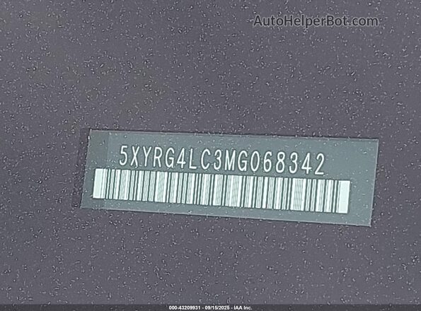 5XYRG4LC3MG068342 2021 KIA SORENTO Серебряный Вид подкапотного пространства