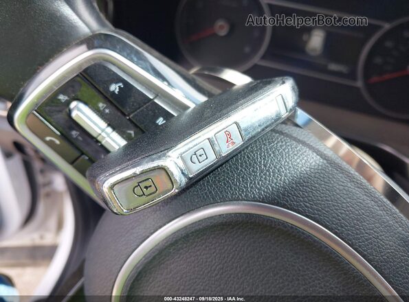 5XYRL4LC3MG019752 2021 KIA SORENTO Белый Вид панели приборов