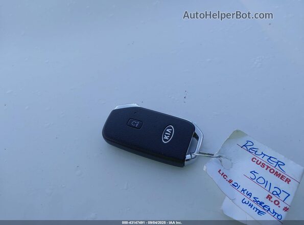 5XYRLDLCXMG031526 2021 KIA SORENTO White Dashboard view