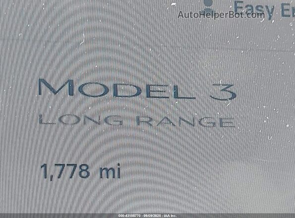 5YJ3E1EA0SF041609 2025 TESLA MODEL 3 Серый Панорамный вид салона 360°