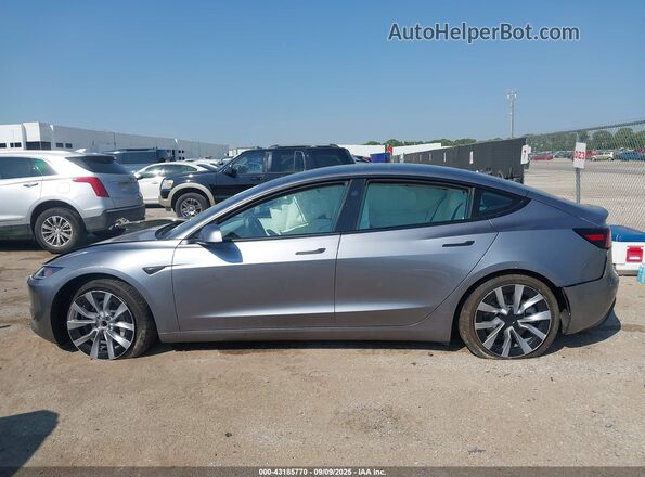 5YJ3E1EA0SF041609 2025 TESLA MODEL 3 Серый Вид задней части салона