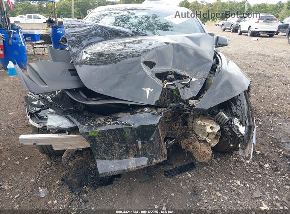5YJ3E1EA3RF746589 2024 TESLA MODEL 3 Черный Вид панели приборов