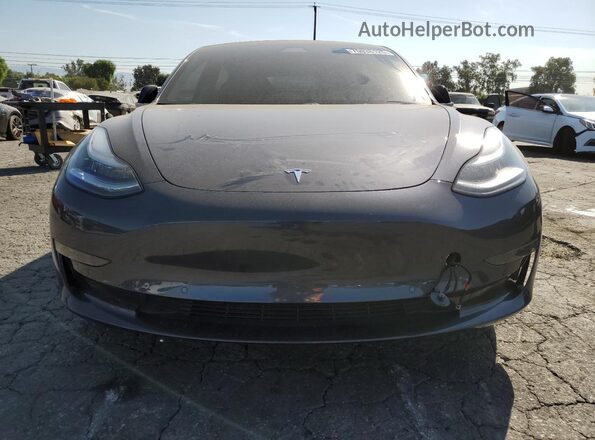 5YJ3E1EA5JF052829 2018 TESLA MODEL Gray Front view