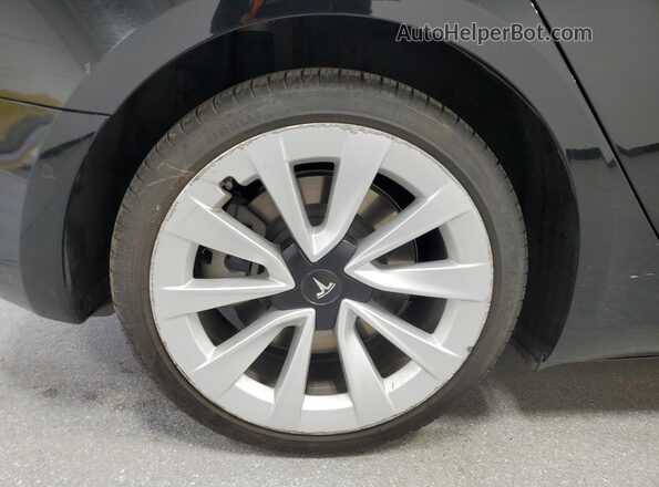 5YJ3E1EB2NF304891 2022 TESLA MODEL Черный 