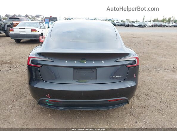 5YJ3E1EB3SF881960 2025 TESLA MODEL 3 Серый 