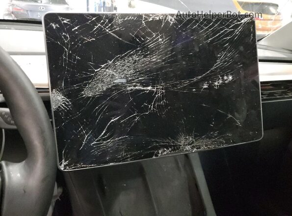 5YJYGDEE0MF190285 2021 TESLA MODEL Gray Widok zestawu wskaźników