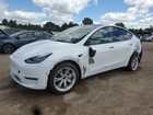 2021 Tesla Model Y White vin: 5YJYGDEE3MF148774