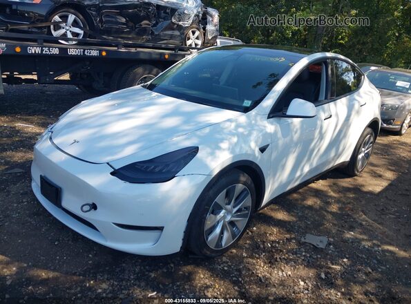5YJYGDEE3MF295497 2021 TESLA MODEL Y White Передня ліва чверть