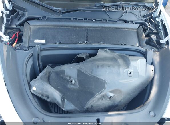 5YJYGDEE3MF295497 2021 TESLA MODEL Y White Вид ззаду