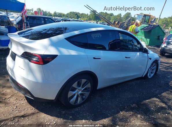 5YJYGDEE3MF295497 2021 TESLA MODEL Y White Вид задньої частини салону