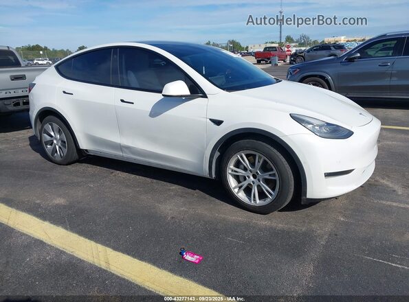 5YJYGDEE4MF252819 2021 TESLA MODEL Y White წინა მარჯვენა