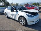 2021 Tesla Model Y Long Range Dual Motor All-wheel Drive White vin: 5YJYGDEE6MF229946