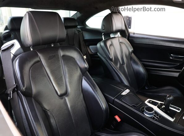 WBS6J9C37HD934XXX 2017 BMW M6 Черный Вид спереди