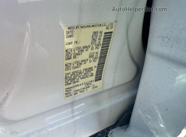 1N6AA1FB9LN511291 2020 NISSAN TITAN White Widok wnętrza z tyłu