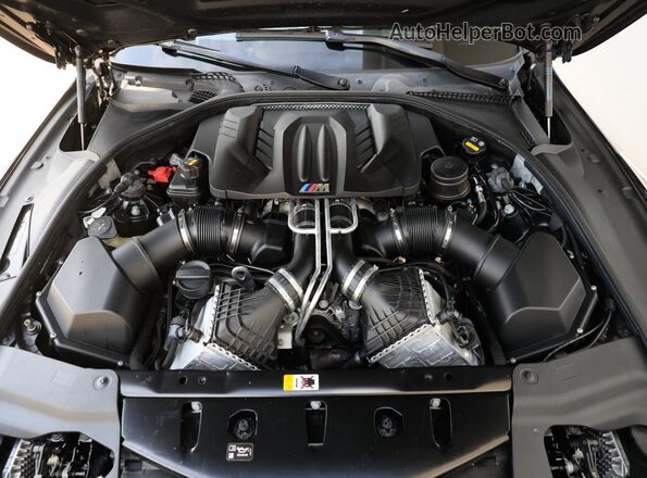 WBS6J9C37HD934XXX 2017 BMW M6 Черный Вид салона спереди