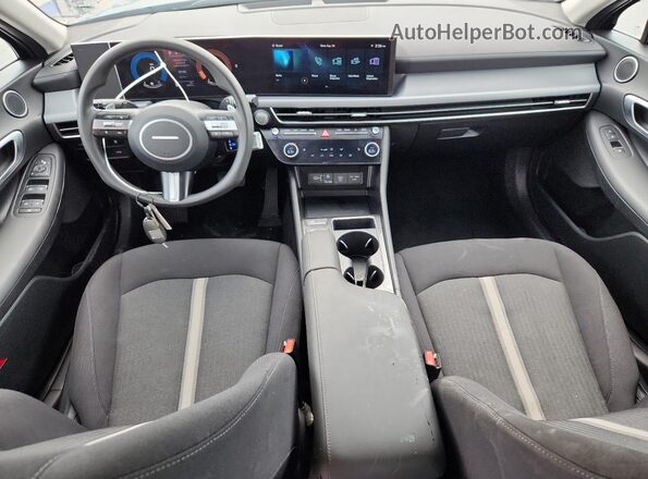 KMHL64JAXSA479336 2025 HYUNDAI SONATA Black ხელსაწყოთა პანელის ხედი